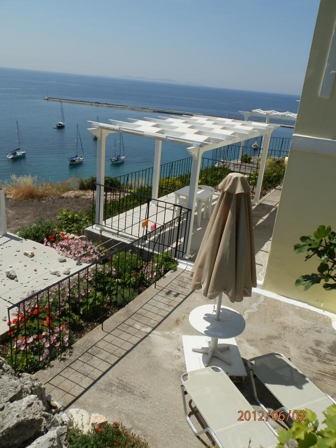 Samos Rooms Питагорио Екстериор снимка